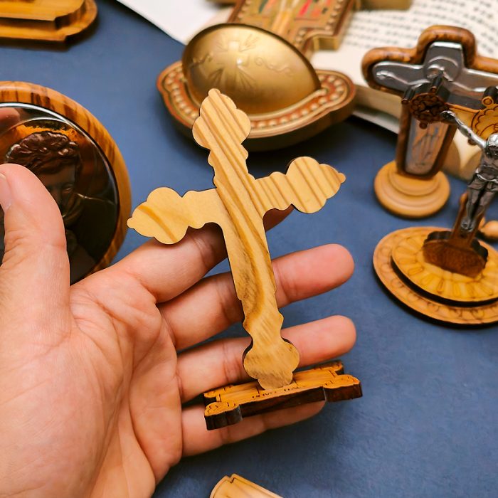 十字架-四福音圣-橄榄木制带底座-11x7.5cm Catholic religious art