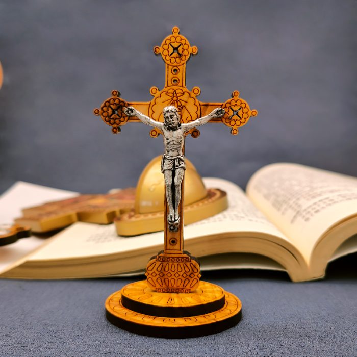 十字架-权杖-橄榄木-带圣尸带底座-13x7cm Catholic religious art