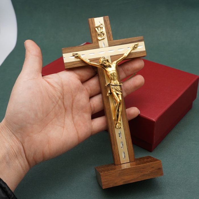 十字架-基督-胡桃木金色圣尸摆台-18x9cm Catholic religious art
