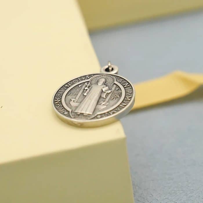 DIY小吊牌-圣本笃-锌合金-银色棕-2.1cm Catholic religious art