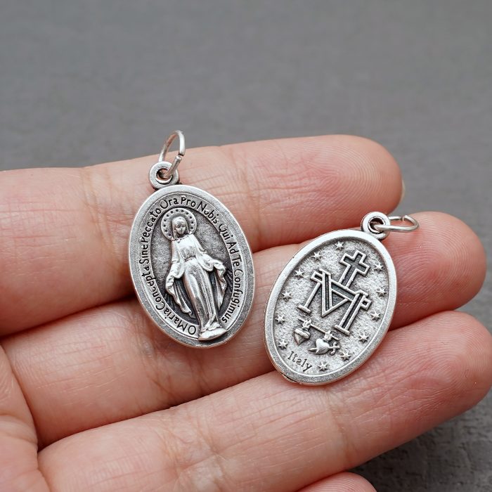 DIY小吊牌-圣母显灵（拉丁文字）-锌合金-2.2cm Catholic religious art