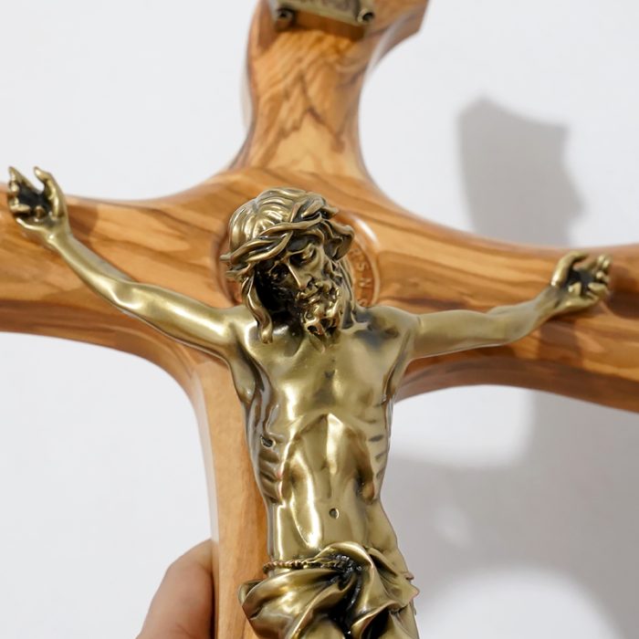 十字架-圣本笃-橄榄木抽象化设计树脂圣尸-48x28cm Catholic religious art
