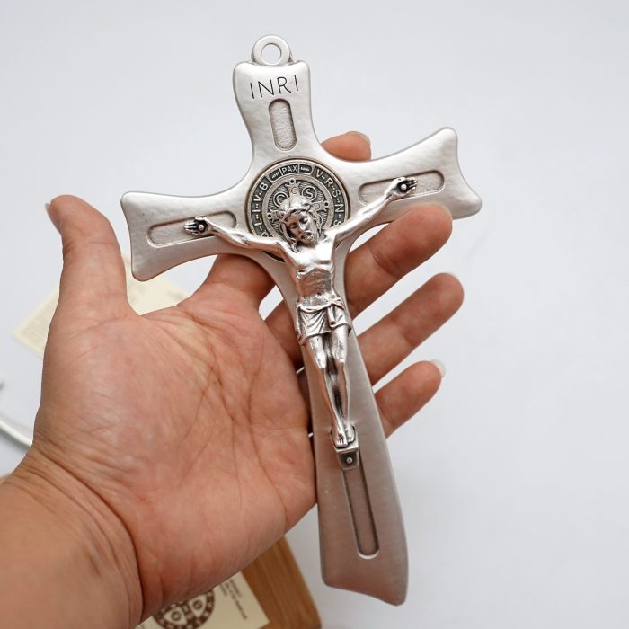 本笃十字架-银色带包装盒-19x12cm Catholic religious art