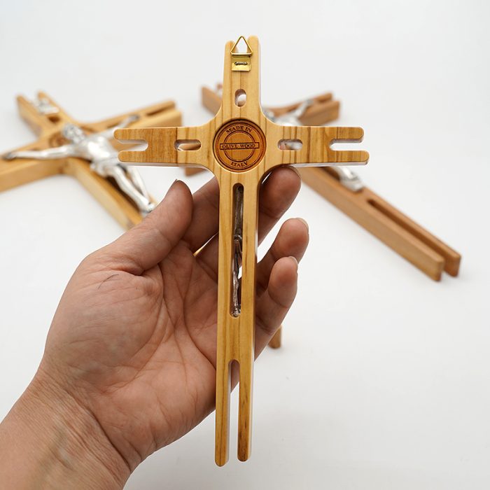 十字架-橄榄木镂空设计带合金镀银圣尸-19x11.5cm Catholic religious art