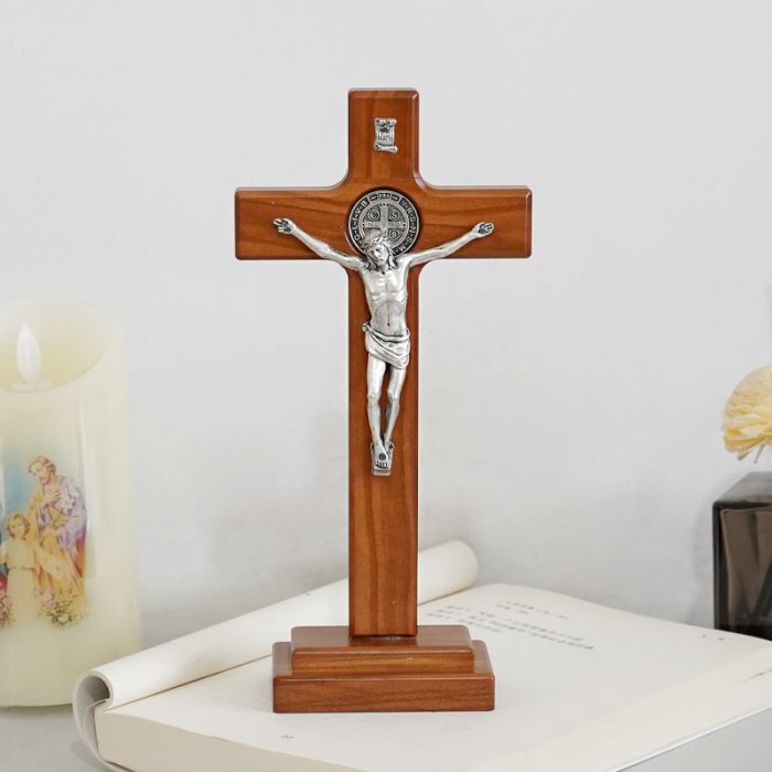 十字架-圣本笃-橄榄木染胡桃木色-22x10.5cm Catholic religious art