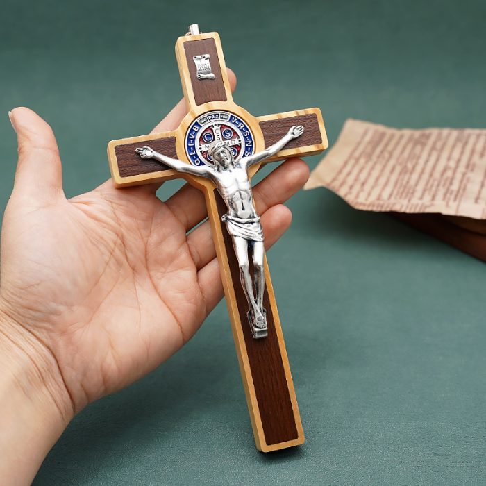 圣本笃十字架-橄榄木-镶嵌-带挂绳-19x10cm Catholic religious art