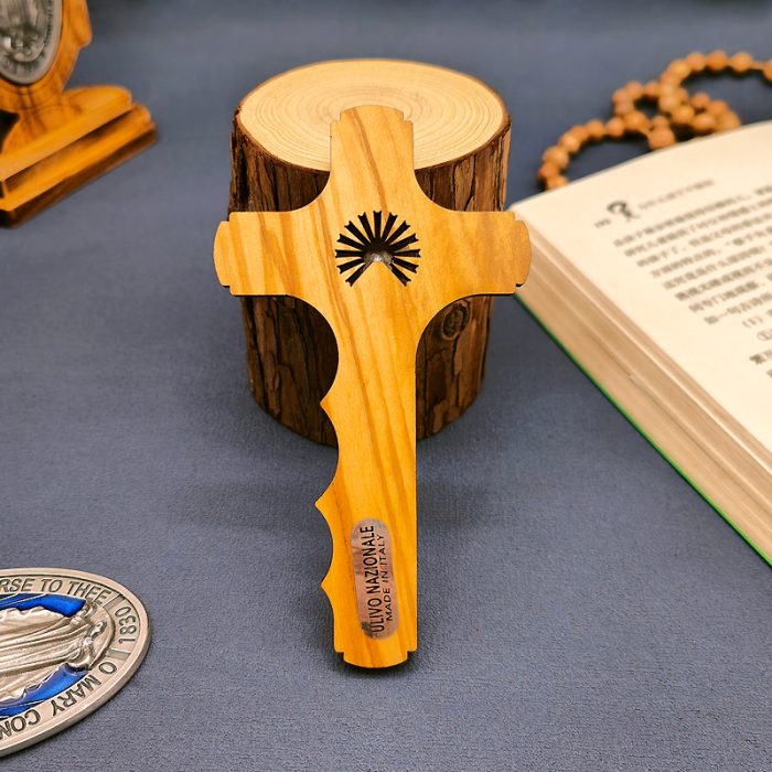 十字架-橄榄木手形带合金圣尸带包装盒-12x6.7cm Catholic religious art