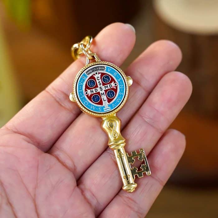 钥匙扣-金属钥匙链-圣本笃-金色珐琅-3x高10.5cm-内径21mm Catholic religious art