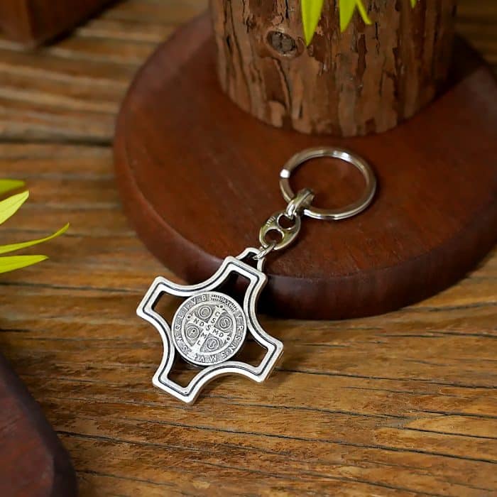 钥匙扣-圣本笃十字架-银色-4.2x4.2x高9cm Catholic religious art