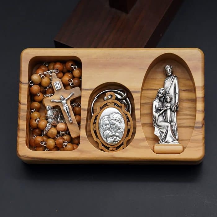 玫瑰念珠-圣家-橄榄木套装 Catholic religious art