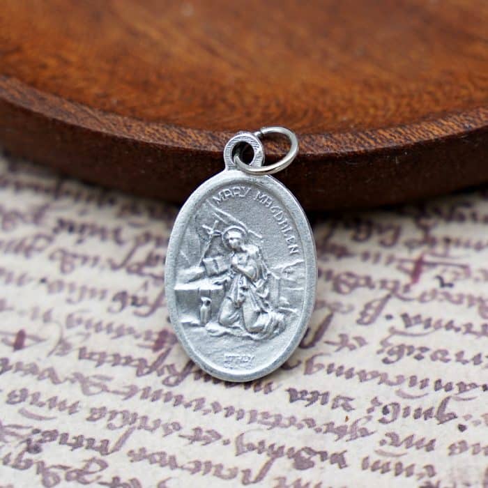 DIY小吊牌-圣女玛达肋纳+玫瑰花-锌合金-2.2cm Catholic religious art