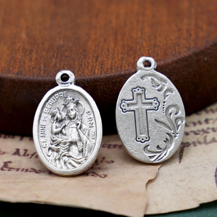 DIY小吊牌-圣亚纳·德博普雷+十字架和花-锌合金-2.2cm Catholic religious art