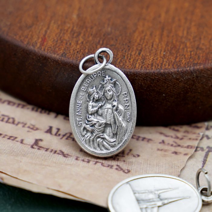 DIY小吊牌-圣亚纳·德博普雷+教堂-锌合金-2.2cm Catholic religious art