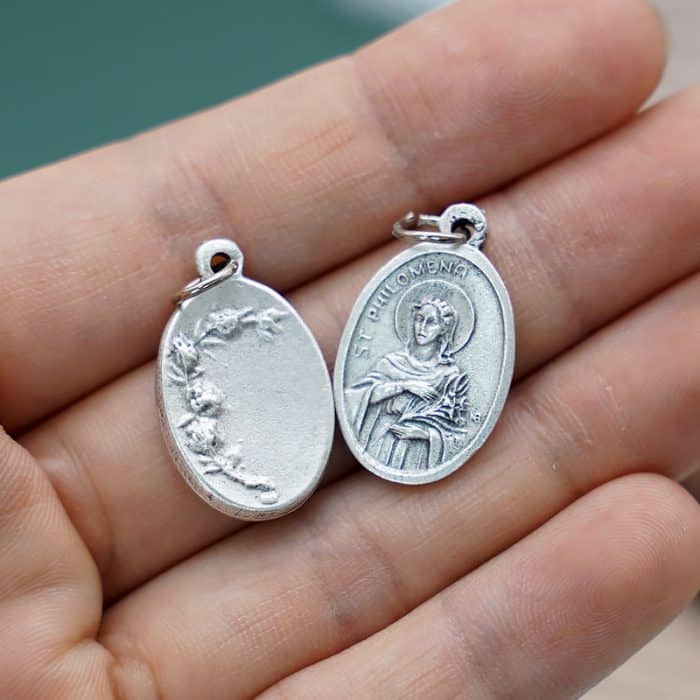 DIY小吊牌-圣女菲洛美娜+玫瑰花-锌合金-镀银-2.2cm Catholic religious art