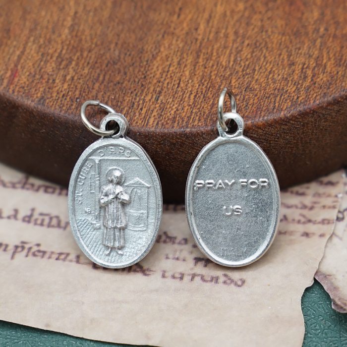 DIY小吊牌-圣维雅纳神父+字-锌合金-2.2cm Catholic religious art