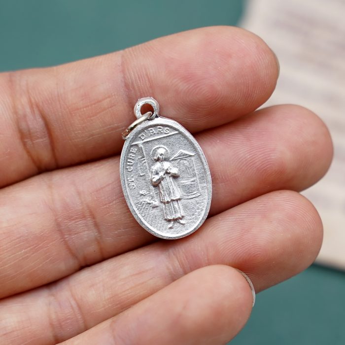 DIY小吊牌-圣维雅纳神父+字-锌合金-2.2cm Catholic religious art