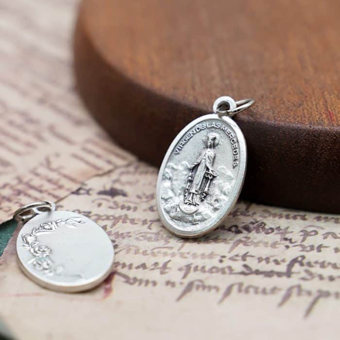 DIY小吊牌-仁慈圣母+玫瑰花-锌合金-2.2cm Catholic religious art