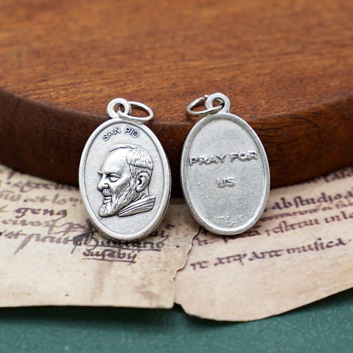 DIY小吊牌-庇护神父+字-锌合金-镀银-2.2cm Catholic religious art