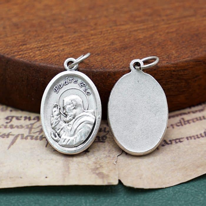 DIY小吊牌-庇护神父-锌合金-镀银-2.2cm Catholic religious art