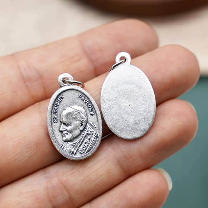 DIY小吊牌-圣教宗若望保禄二世-锌合金-镀银-2.2cm Catholic religious art