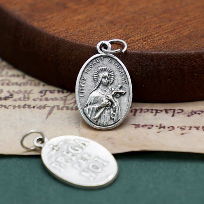 DIY小吊牌-小德兰+圣神和字-锌合金-镀银-2.2cm Catholic religious art