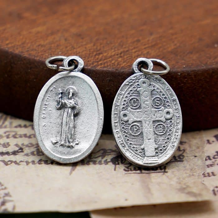 DIY小吊牌-本笃-锌合金-镀银-2.2cm Catholic religious art