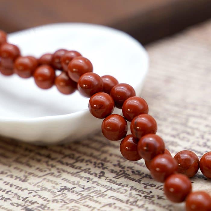 DIY珠子-红石8mm（1条约45颗） Catholic religious art