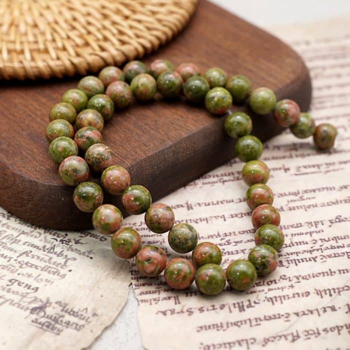 DIY珠子-花绿石8mm（1条约45颗） Catholic religious art