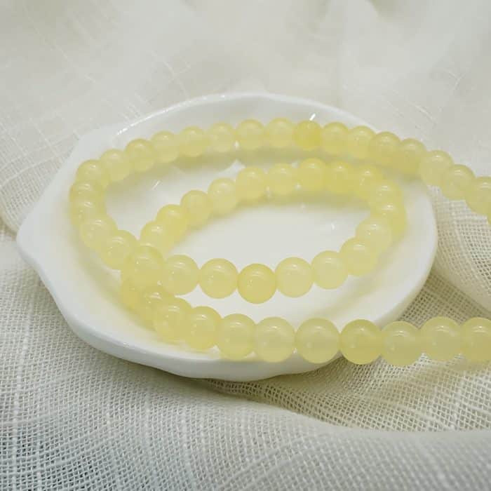 DIY珠子-浅黄玉髓6mm（1条约60颗）孔径约1mm Catholic religious art