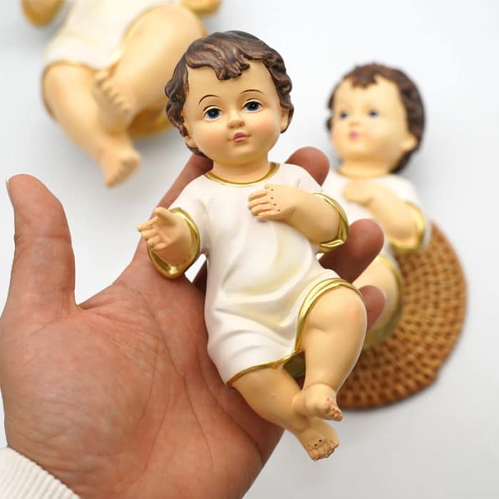 穿衣服圣婴15厘米 Catholic religious art