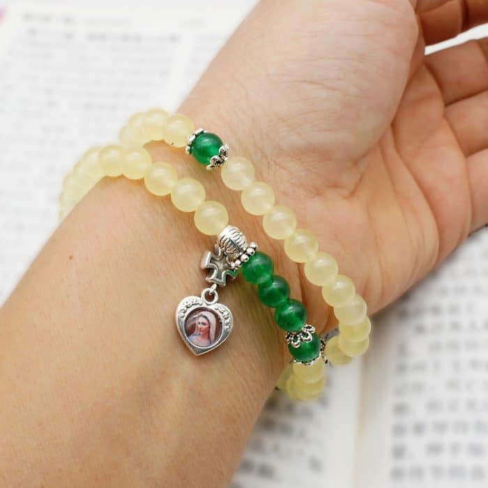 弹力手链-中国风-浅黄玉髓-合金珠 Catholic religious art