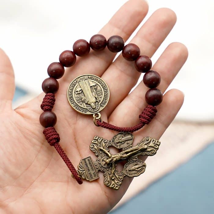 绳编手链-本笃-紫檀木-铜色-10mm珠径 Catholic religious art