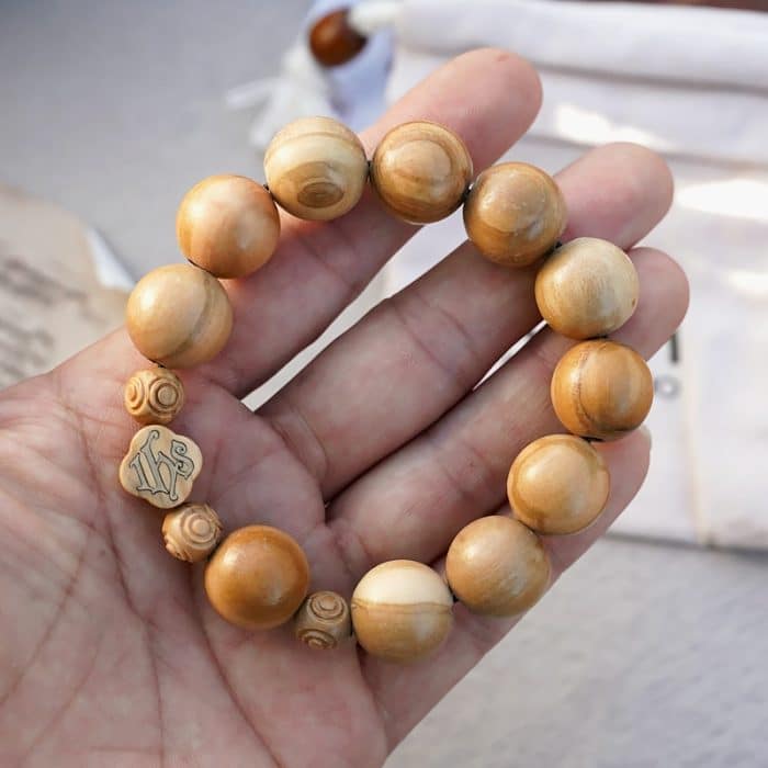 弹力手链-IHS符号-橄榄木-1.5cm Catholic religious art