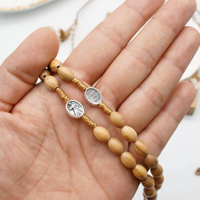 6x9毫米橄榄木珠玫瑰念珠绳编上主慈悲耶稣显灵圣母与圣本笃 Catholic religious art