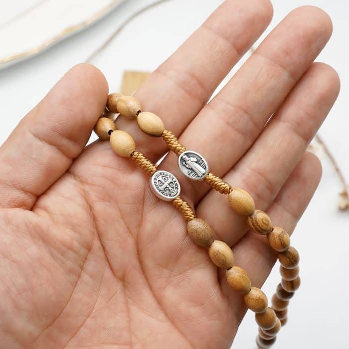 6x9毫米橄榄木珠玫瑰念珠绳编上主慈悲耶稣显灵圣母与圣本笃 Catholic religious art