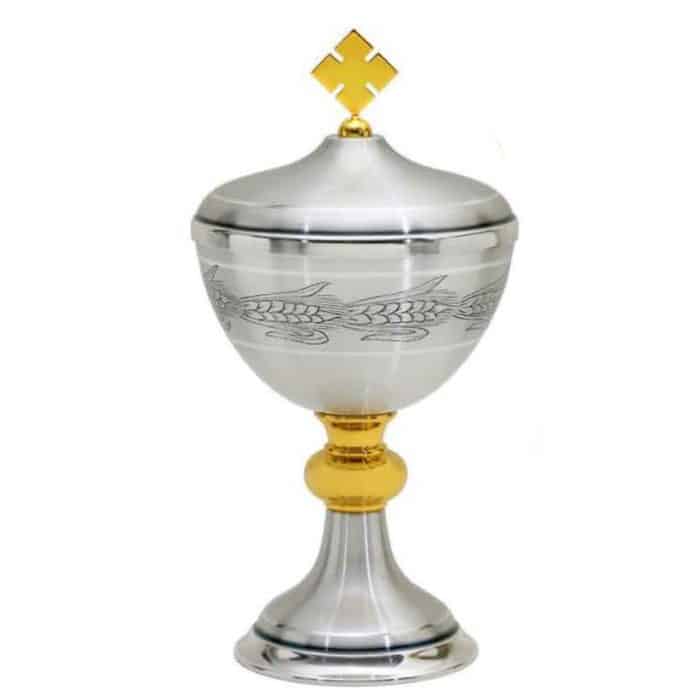 雕刻金属圣体盒，杯直径13厘米，高26厘米 Catholic religious art