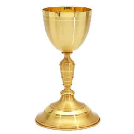 金属圣爵，杯直径10厘米，高23.5厘米