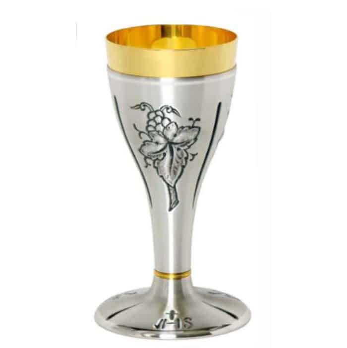 錾刻金属圣爵，杯直径9厘米，高20厘米 Catholic religious art