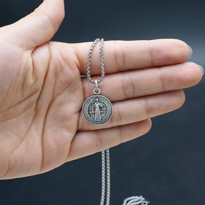 法国银圣牌-925银-法国制造-18mm-送钛钢链 Catholic religious art