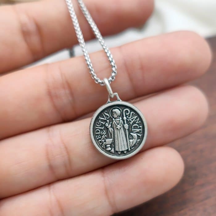 法国银圣牌- 圣本笃 - 925银 - 1.6cm Catholic religious art