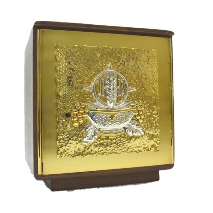 木制桌面圣体龛，带黄铜铸造门，尺寸（宽x高x深）23x24x22厘米 Catholic religious art