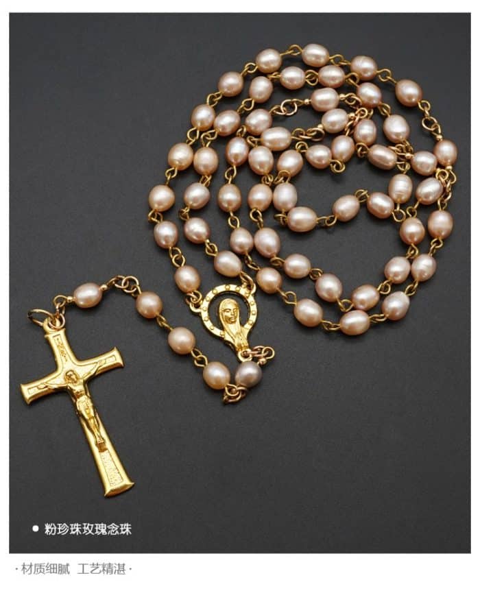 6毫米天然粉色椭圆珍珠玫瑰念珠 - 金色中心挂件与苦像 Catholic religious art