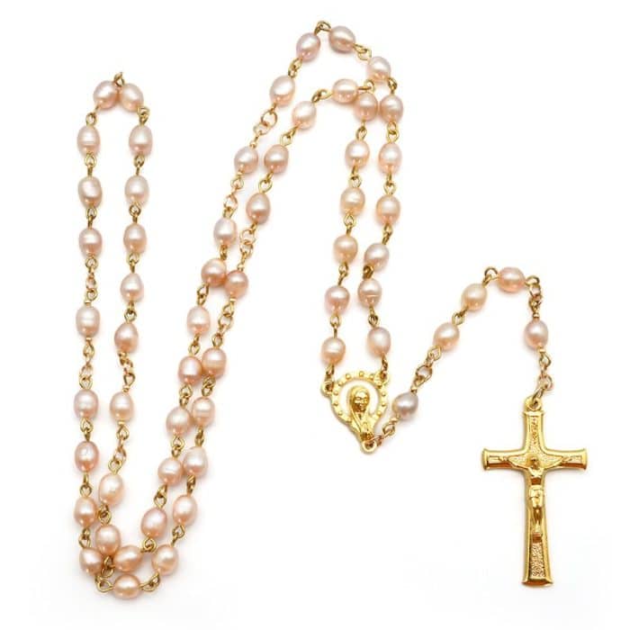 6毫米天然粉色椭圆珍珠玫瑰念珠 - 金色中心挂件与苦像 Catholic religious art