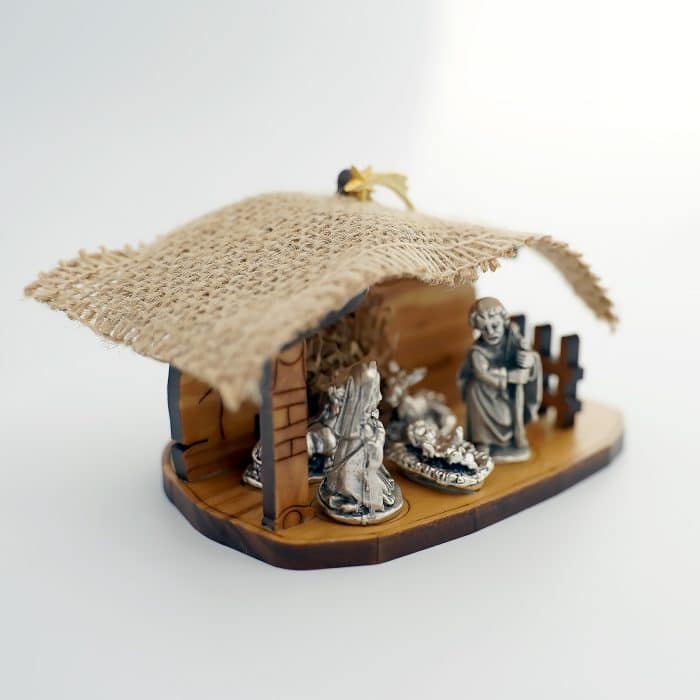 小屋-5个人物-麻布和稻草装饰-9.3x6.5x5.5cm Catholic religious art