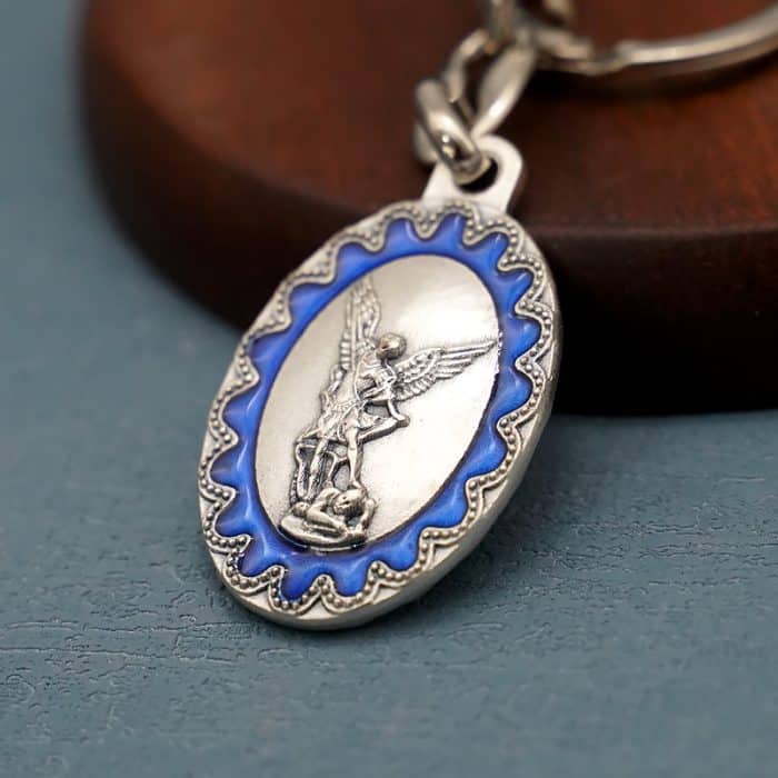 钥匙扣-弥额尔天使-合金-珐琅处理-椭圆花边-带包装袋-3.8x2.7cm Catholic religious art