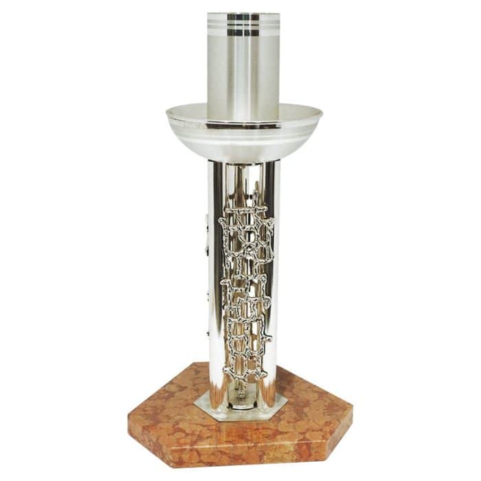 带格栅的烛台底座 Catholic religious art