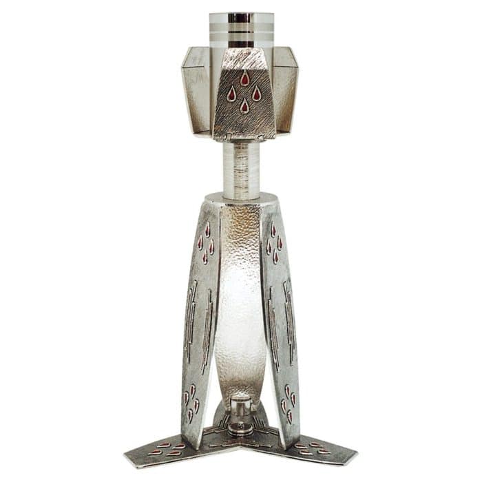 带红色珐琅的烛台底座 Catholic religious art