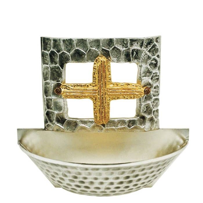 带金色十字架的点圣水池 Catholic religious art