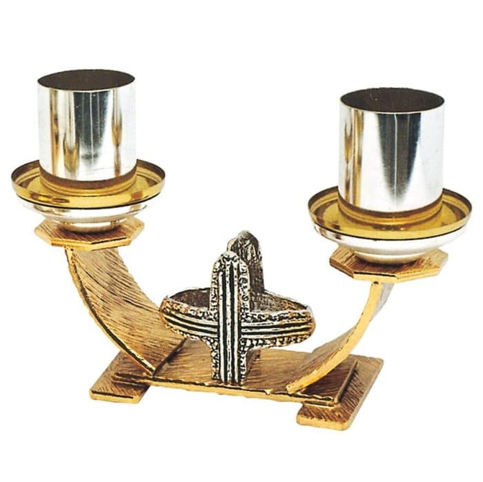 带镀银十字架的双支枝状烛台 Catholic religious art