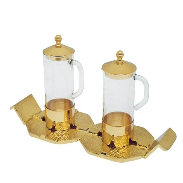 带简约十字架的酒水壶 Catholic religious art